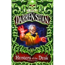 Hunters of the Dusk (Saga of Darren Shan S.)